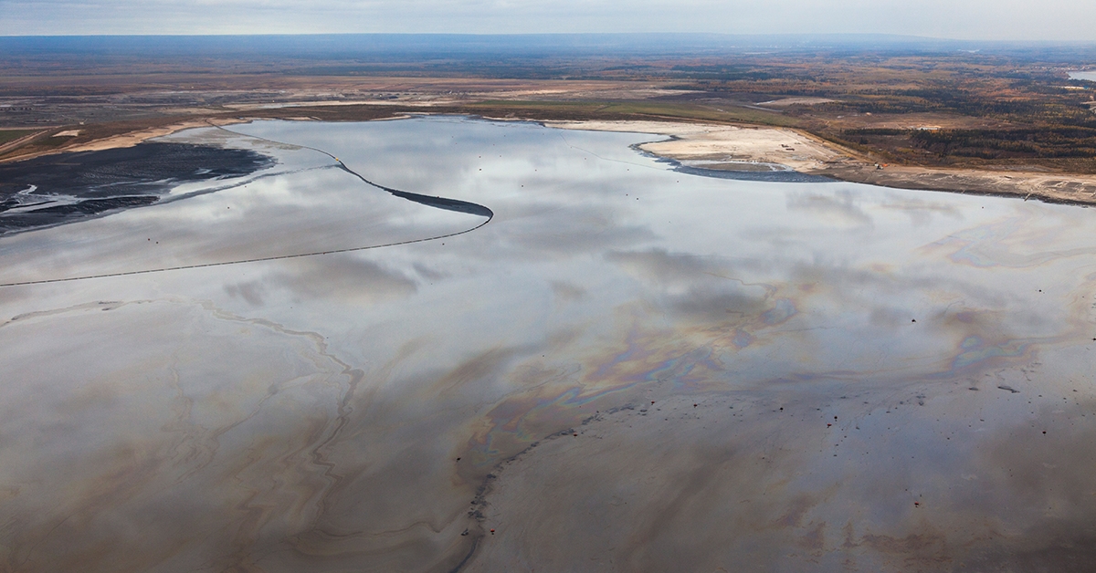 Bassins de résidus des sables bitumineux de l’Alberta